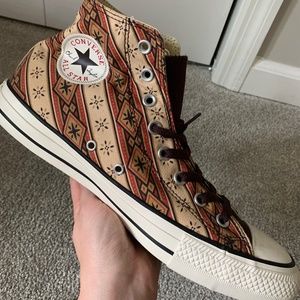 Converse Chuck Taylor HighTops